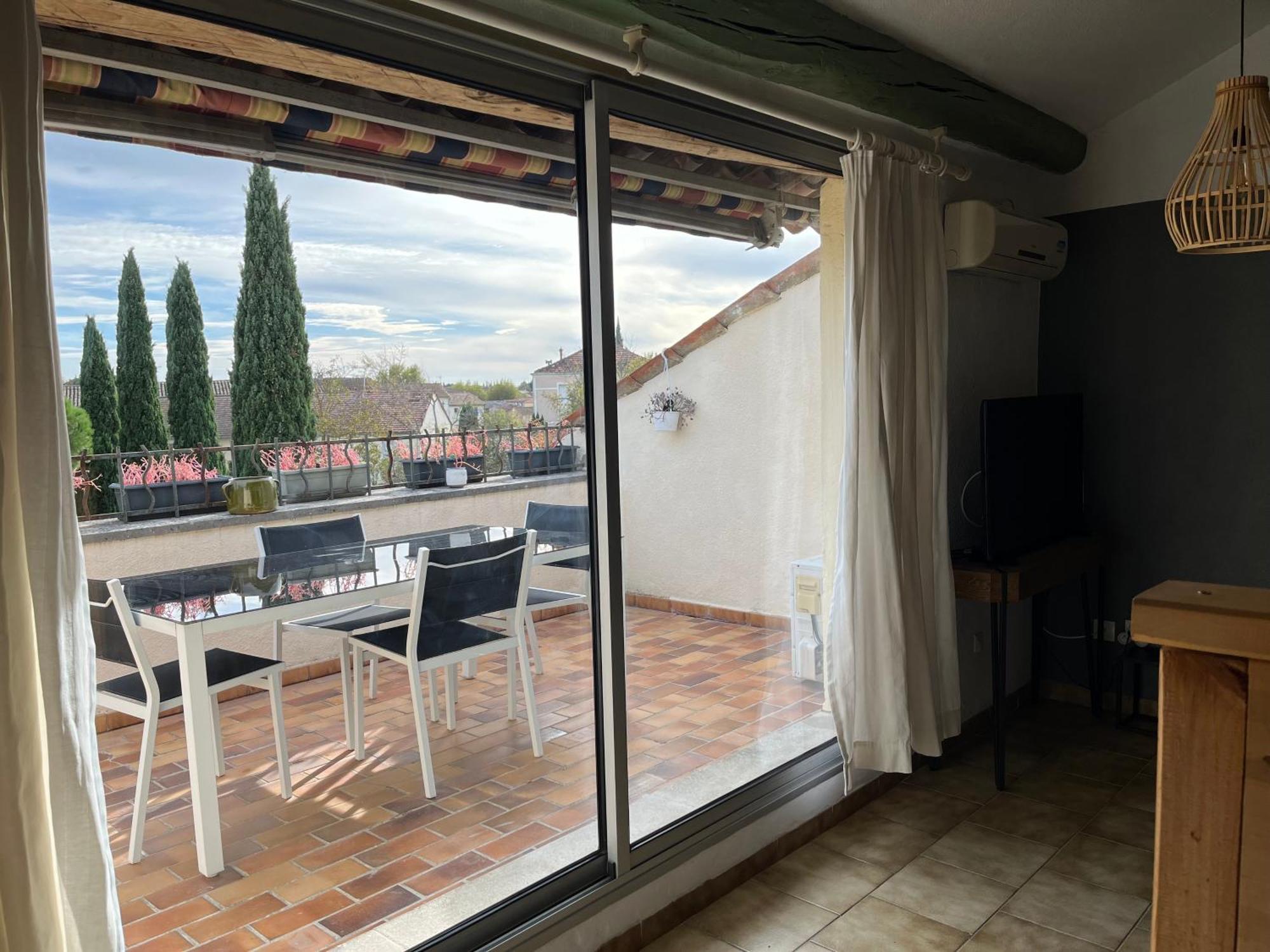 Duplex Lumineux Sur Gde Terrasse, Balneo Double, Parking Prive, Clim, Local Velos Entraigues-sur-la-Sorgue Zewnętrze zdjęcie
